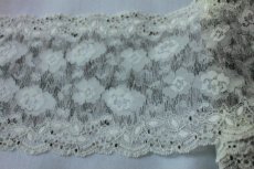 画像4: 【1m110円】ラッセルストレッチレース　オフホワイト黒　幅17.4cm芸術的　３ｍ (4)