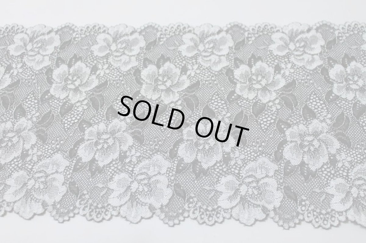 画像3: 【1m110円】５ｍ！幅17.2ｃm薔薇がいっぱいラッセルストレッチレース　黒オフホワイト (3)