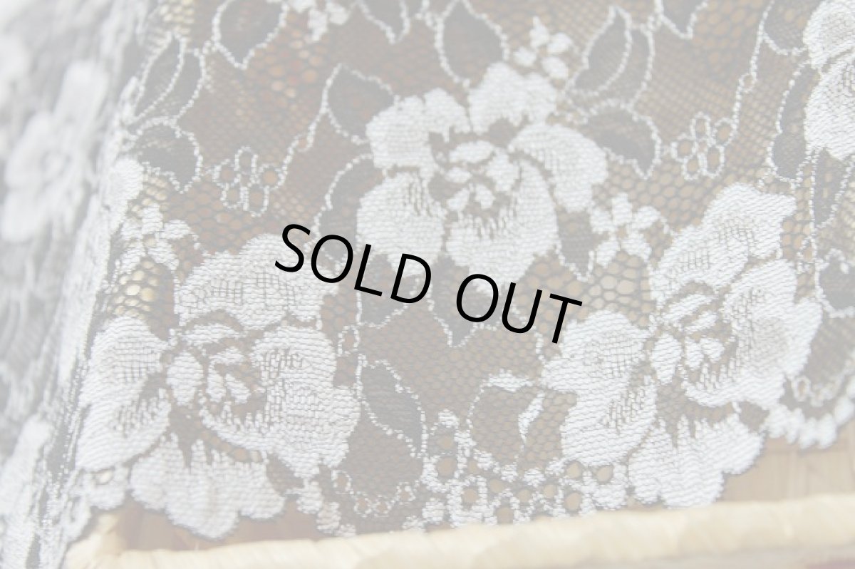 画像2: 【1m110円】５ｍ！幅17.2ｃm薔薇がいっぱいラッセルストレッチレース　黒オフホワイト (2)