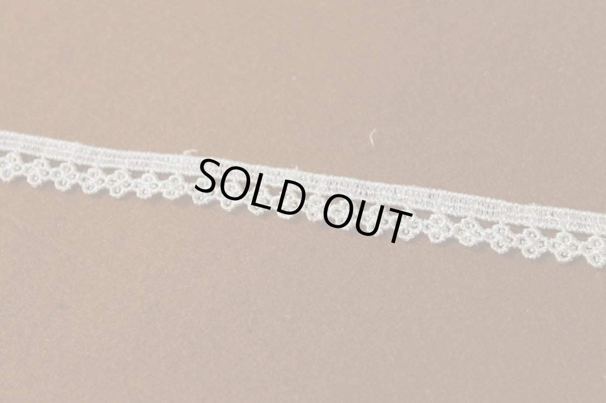 画像4: 【日本製】3ｍ巻！幅1.2cm小花柄ケミカルレース　オフホワイト (4)