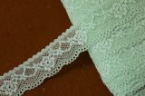 ３２ｍ！幅2.8cm綺麗な薔薇柄ラッセルストレッチレース　メロングリーン