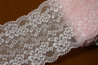 画像1: 日本製5ｍ！幅14ｃｍ薔薇柄ラッセルストレッチレース　上品なピンク