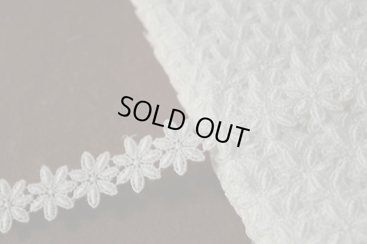 画像5: ３ｍ！幅1.9ｃｍ可愛い小花柄綿ケミカルレース　オフホワイト (5)