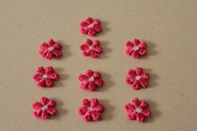 画像3: １５個セット！幅1.２ｃｍ小花のケミカルモチーフ　濃いピンク　アクセサリーレース