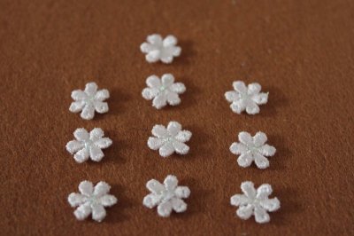 画像2: 15個セット！幅1.２ｃｍ小花のケミカルモチーフ　桜色　アクセサリーレース