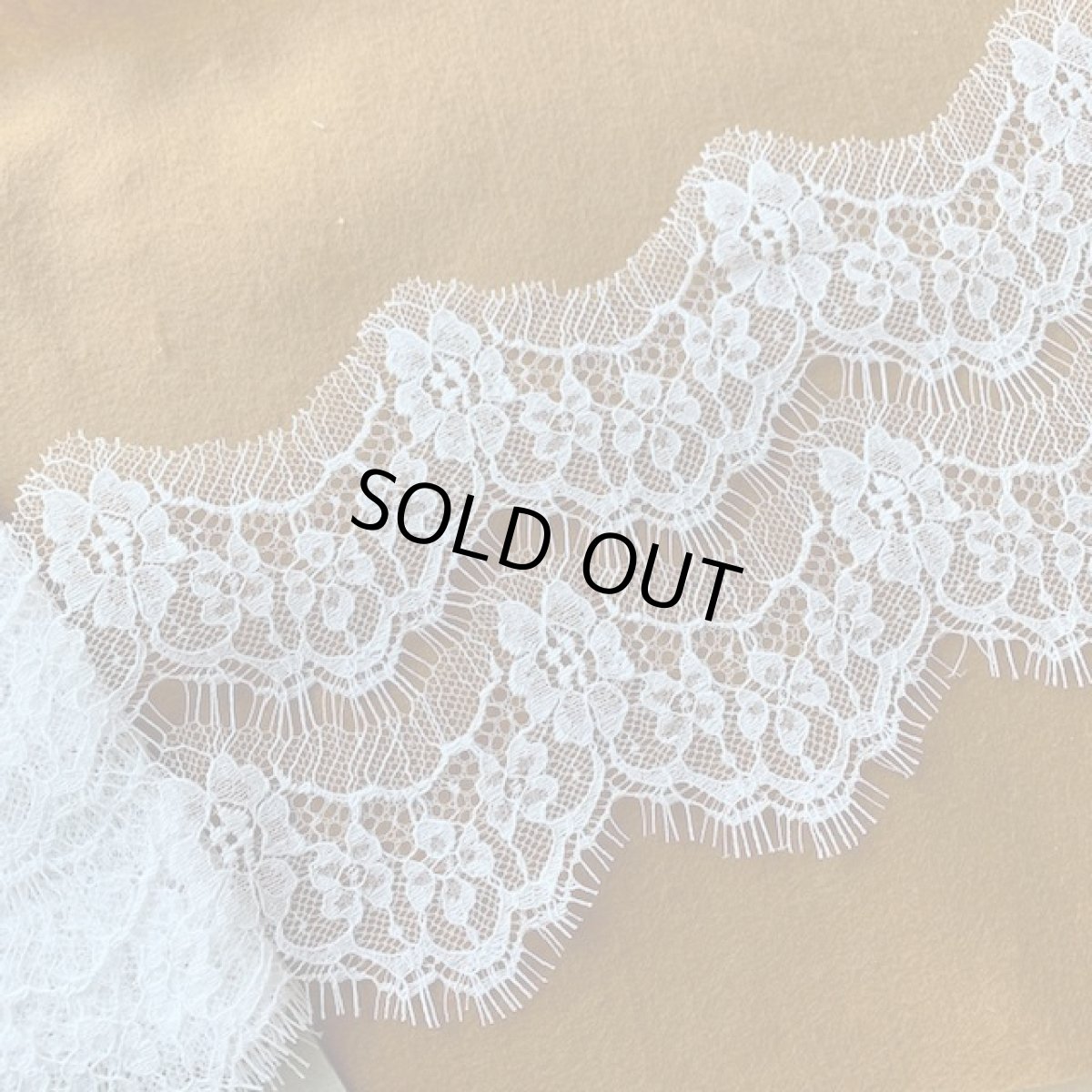 画像10: 【１点限り】２ｍ幅13.2cmフランス製リバーレース　ホワイト　ウエディングベールに (10)