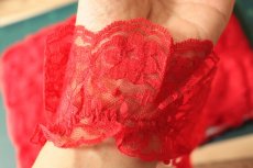 画像7: 【高品質な日本製】ラッセルフリルレース　赤幅7cm綺麗な薔薇柄 １m！ (7)