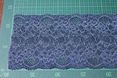 画像1: 【日本製】ラッセルストレッチレース　ネイビー日本製幅12.8ｃｍ薔薇柄　5ｍ巻！