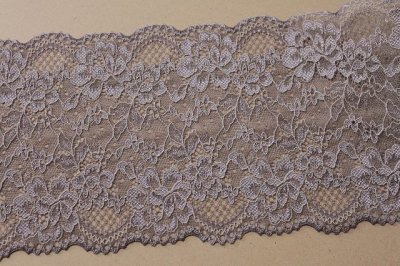 画像2: 【日本製】5ｍ！幅13ｃｍ薔薇柄ラッセルストレッチレース　グレージュ