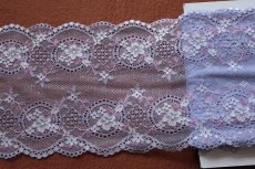 画像9: 【1m110円】ラッセルストレッチレース　紫　幅16.6cm　小花柄　　５ｍ巻 (9)