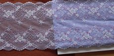 画像3: 【1m110円】ラッセルストレッチレース　紫　幅16.6cm　小花柄　　５ｍ巻 (3)