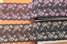 画像3: 【1m110円】ラッセルストレッチレース　幅15.7cm　黒の花柄　3ｍ巻 (3)