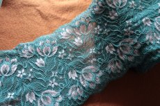 画像7: 【1m110円】ラッセルストレッチレース　グリーンシルバー幅16.1cm　チューリップ風　５ｍ巻 (7)