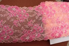 画像2: 【1m110円】ラッセルストレッチレース　オレンジ　幅16.6cm　大胆な花柄　3ｍ巻 (2)