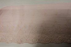 画像5: チュールレース　ピンクベージュ　幅19cm　リボンと薔薇柄　 3m (5)