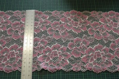 画像1: 【1m110円】ラッセルストレッチレース　ピンク　幅17.2cm　光沢のある薔薇柄　　3ｍ巻