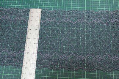 画像1: 【1m110円】ラッセルストレッチレース　ネイビー　繊細な格子柄　幅13cm　3ｍ巻