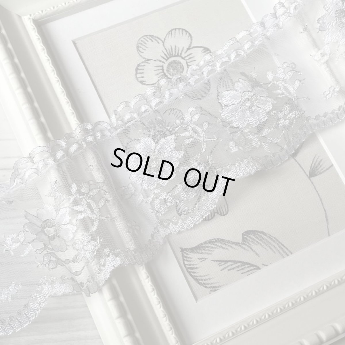 画像10: 日本製ラッセルフリルレース　ホワイトシルバー　6.7ｃｍ小花柄　 (10)