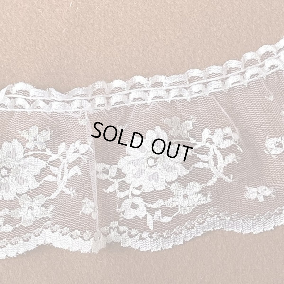 画像7: 日本製ラッセルフリルレース　ホワイトシルバー　6.7ｃｍ小花柄　 (7)