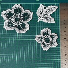 画像10: 刺繍レース　黒ホワイト　幅5.5cm透け感が可愛いお花　高品質な日本製 (10)