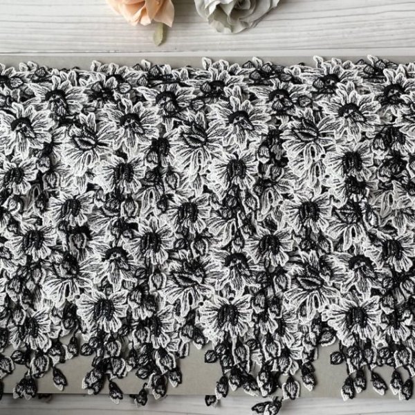 Ｎｏ．704 ブラック花柄ケミカルレース♡ハンドメイド レースのお店 ななか ☆日本製花柄ケミカルレース ブラック幅10.5cm 12