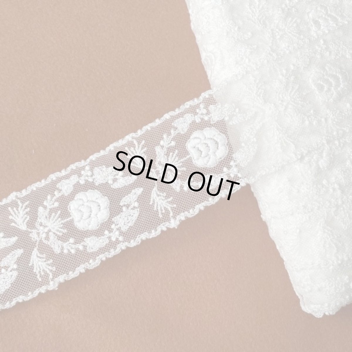 画像1: チュールレース　オフホワイト両山　幅6.2cm　リボンレース　 (1)