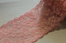 画像5: 【1m110円】ラッセルストレッチレース　ピンク　幅12.5cm　光沢のある花柄　3ｍ巻　 (5)