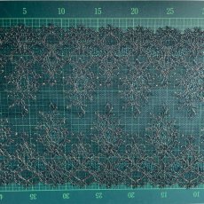 画像4: ラッセルストレッチレース　キラキラ金色模様　幅24cm　リバー風1m　日本製 (4)