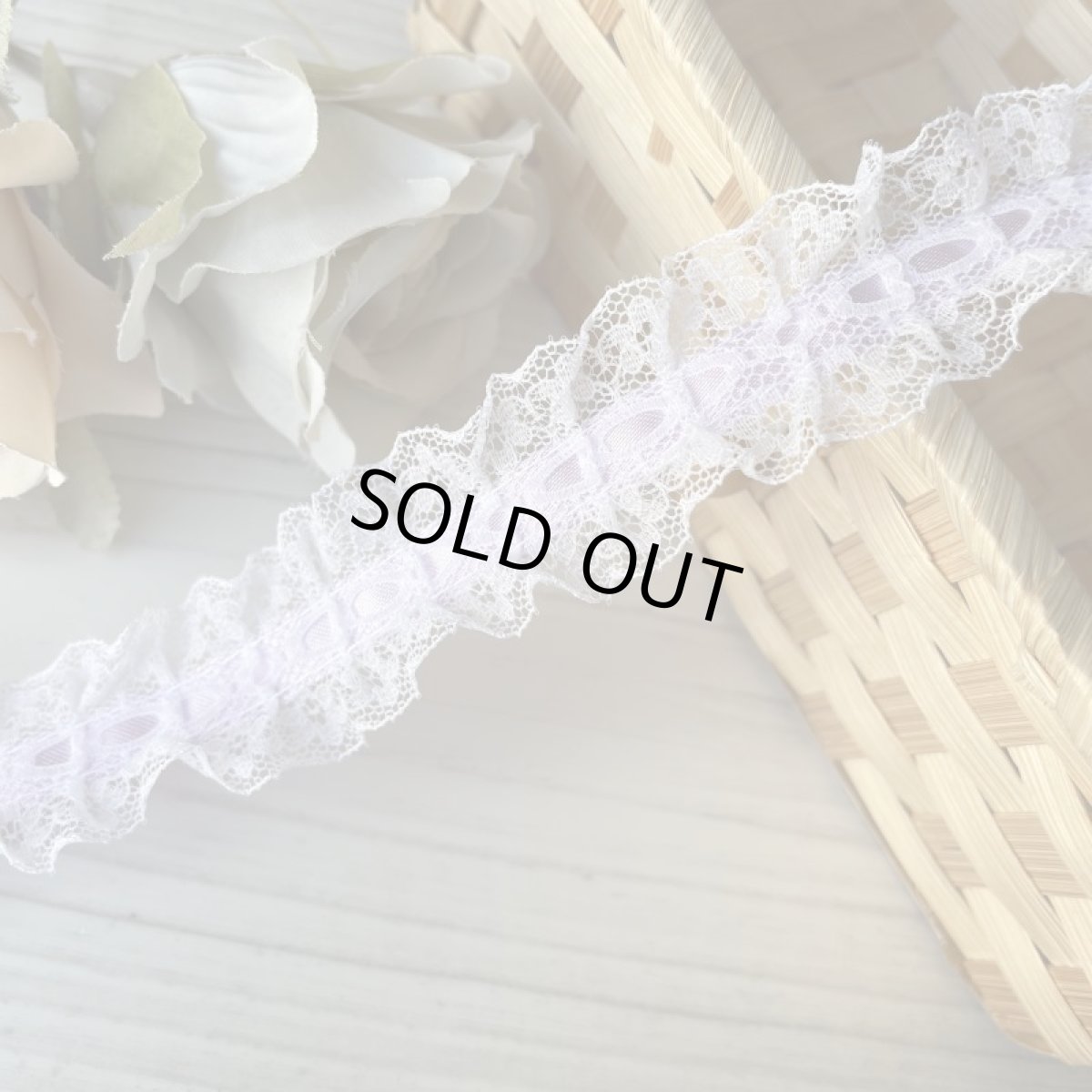 画像5: 日本製ラッセルフリルレース　パープル色　幅2.7ｃｍリボン通し風　3ｍ　 (5)