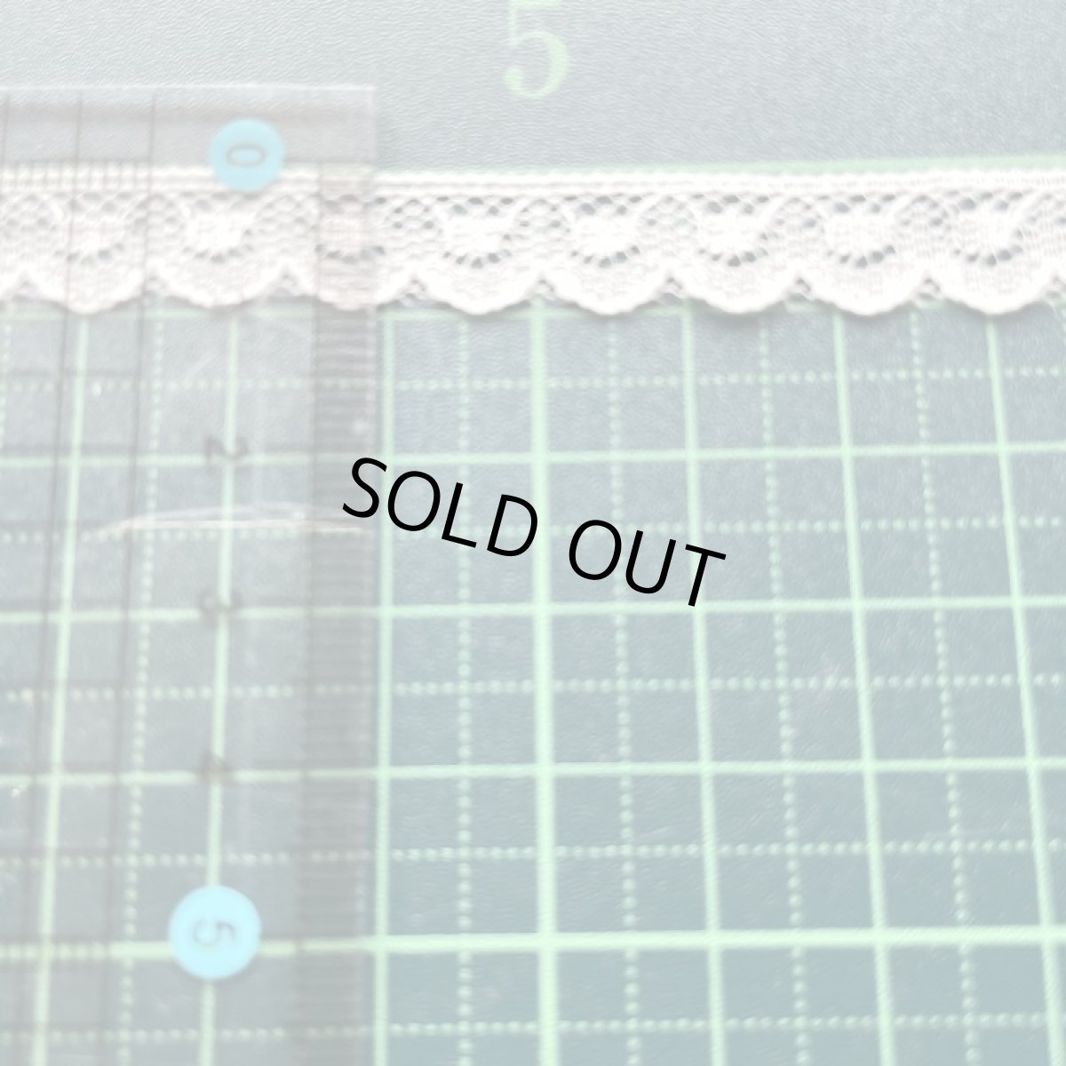 画像3: 【日本製】ラッセルレース　オフホワイト　幅1cmドット柄　 (3)