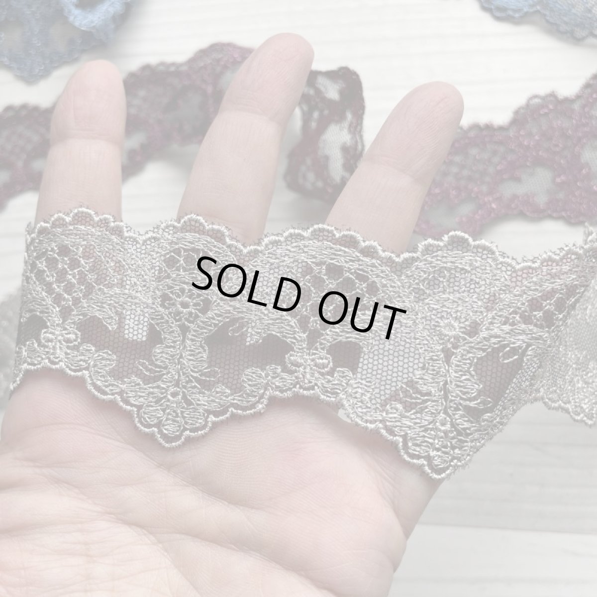 画像3: チュールレース　シルバー　幅4.5cm　8.1m　スカラの小花柄日本製 (3)