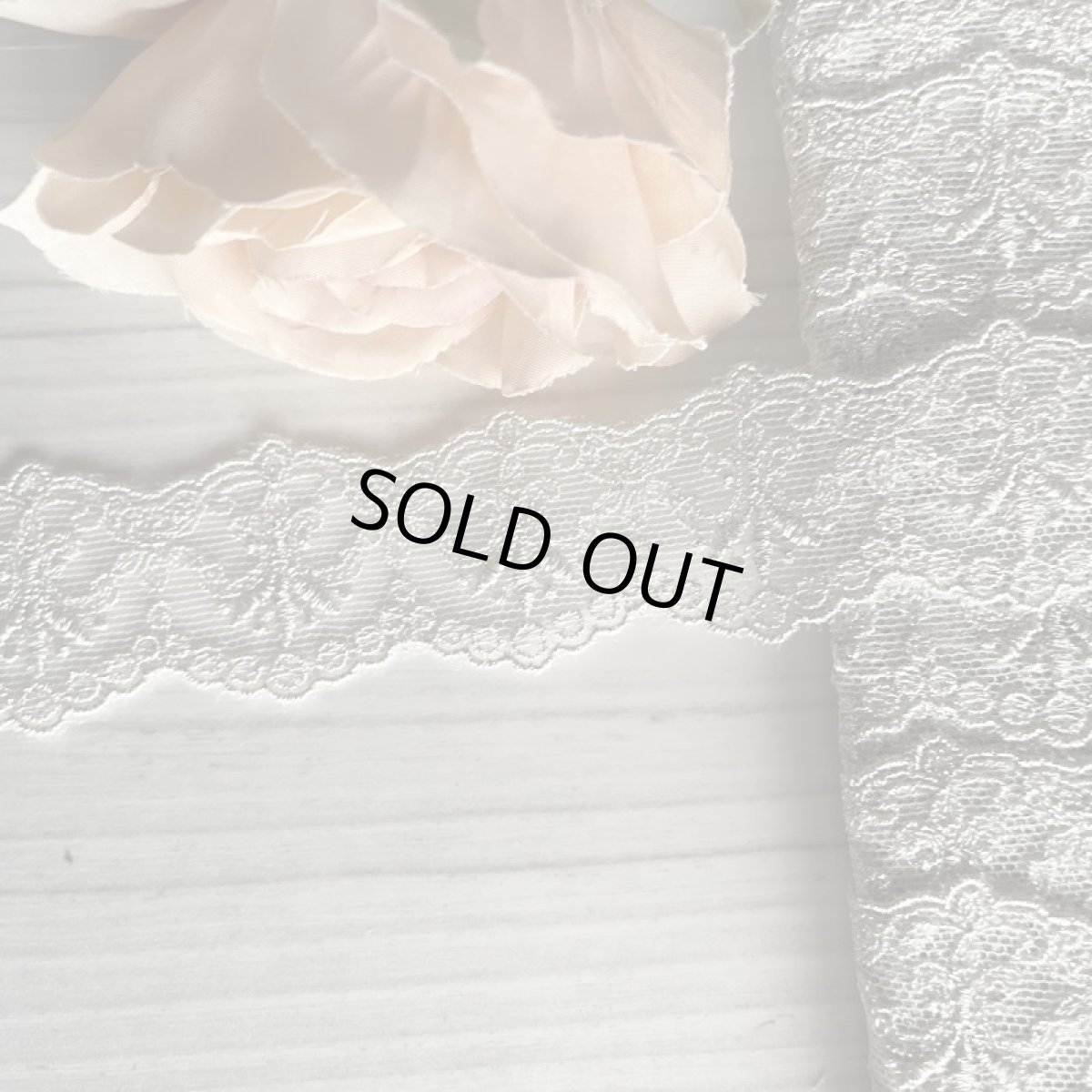 画像2: 【繊細な日本製】両山チュールレース　シルバー　　幅3.1cm　バレエ衣装に　日本製３m (2)