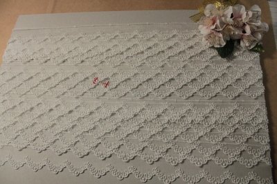 画像3: 【高品質な日本製】チュールレース　オフホワイト　幅3cmきれいなスカラ柄　３ｍ巻