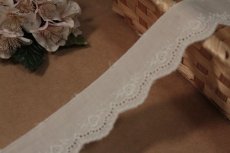 画像5: 【高品質な日本製】6ｍ！幅3.2cm刺繍の美しい薔薇柄綿レース　オフホワイト (5)