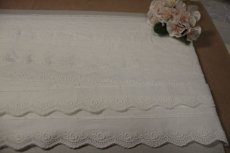 画像8: 【高品質な日本製】6ｍ！幅3.2cm刺繍の美しい薔薇柄綿レース　オフホワイト (8)