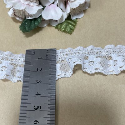 画像1: 【日本製】2.7ｃｍ小花柄柄ラッセルフリルレース　白
