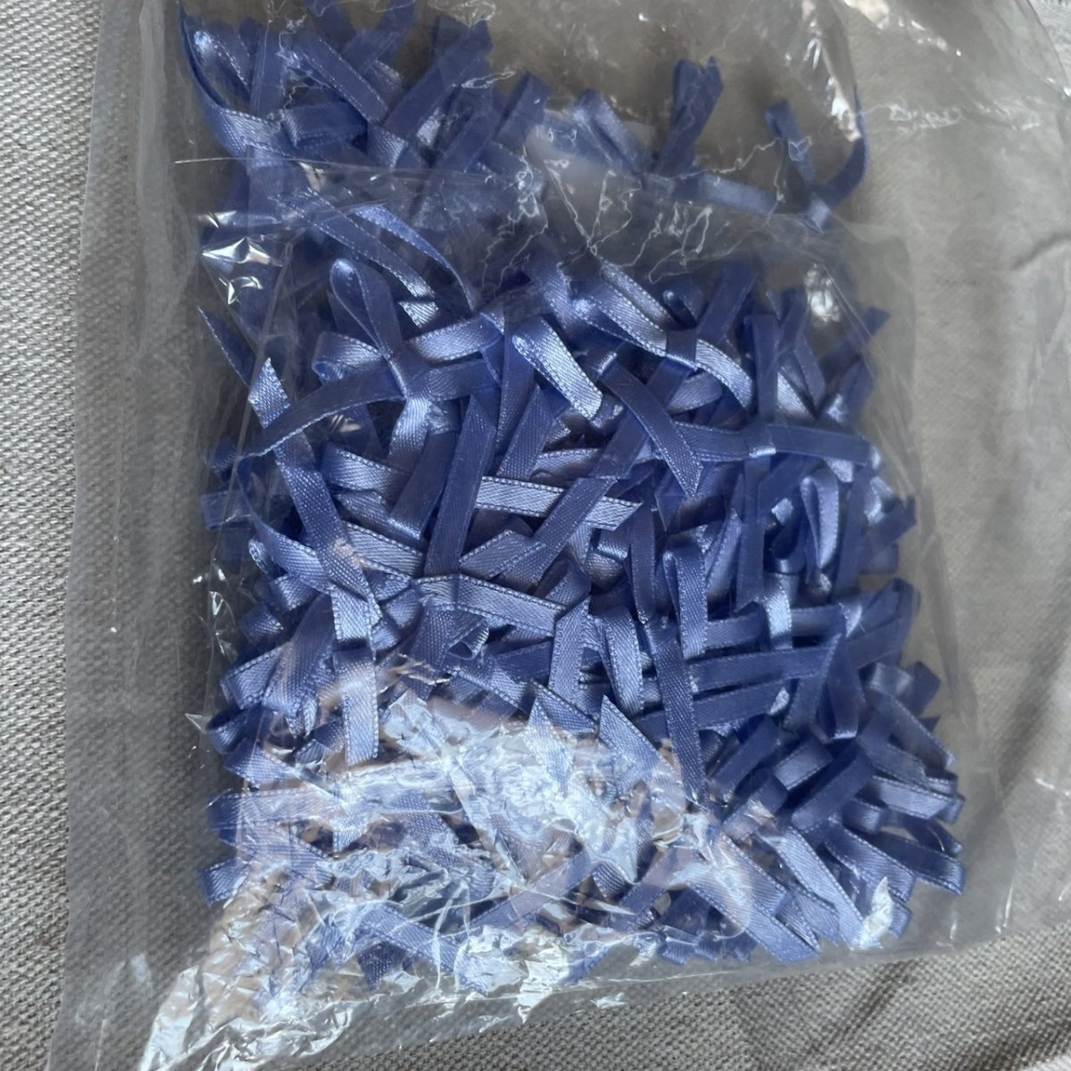 画像3: 90個！可愛いリボンモチーフ　パープル　ハンドメイドに　たて約3cm×横約4cm (3)