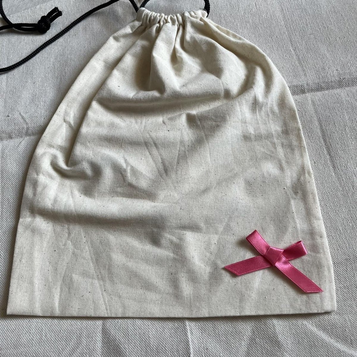 画像2: 80個！可愛いリボンモチーフ　ピンク　ハンドメイドに　約3.5cm×約7cm (2)