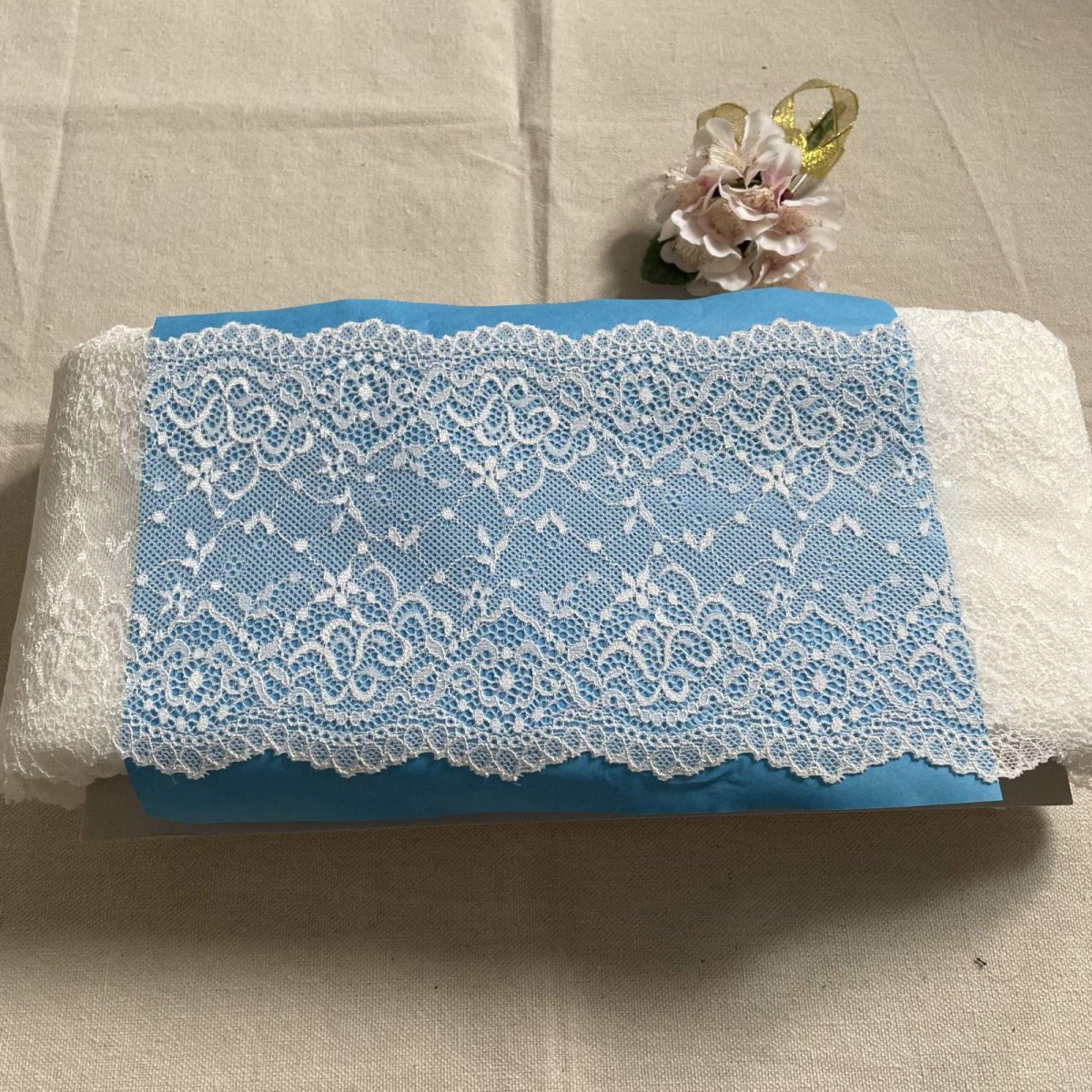 画像5: 【1m130円日本製】幅13.6cm繊細なアラベスク柄ラッセルストレッチレース オフホワイト5m  (5)