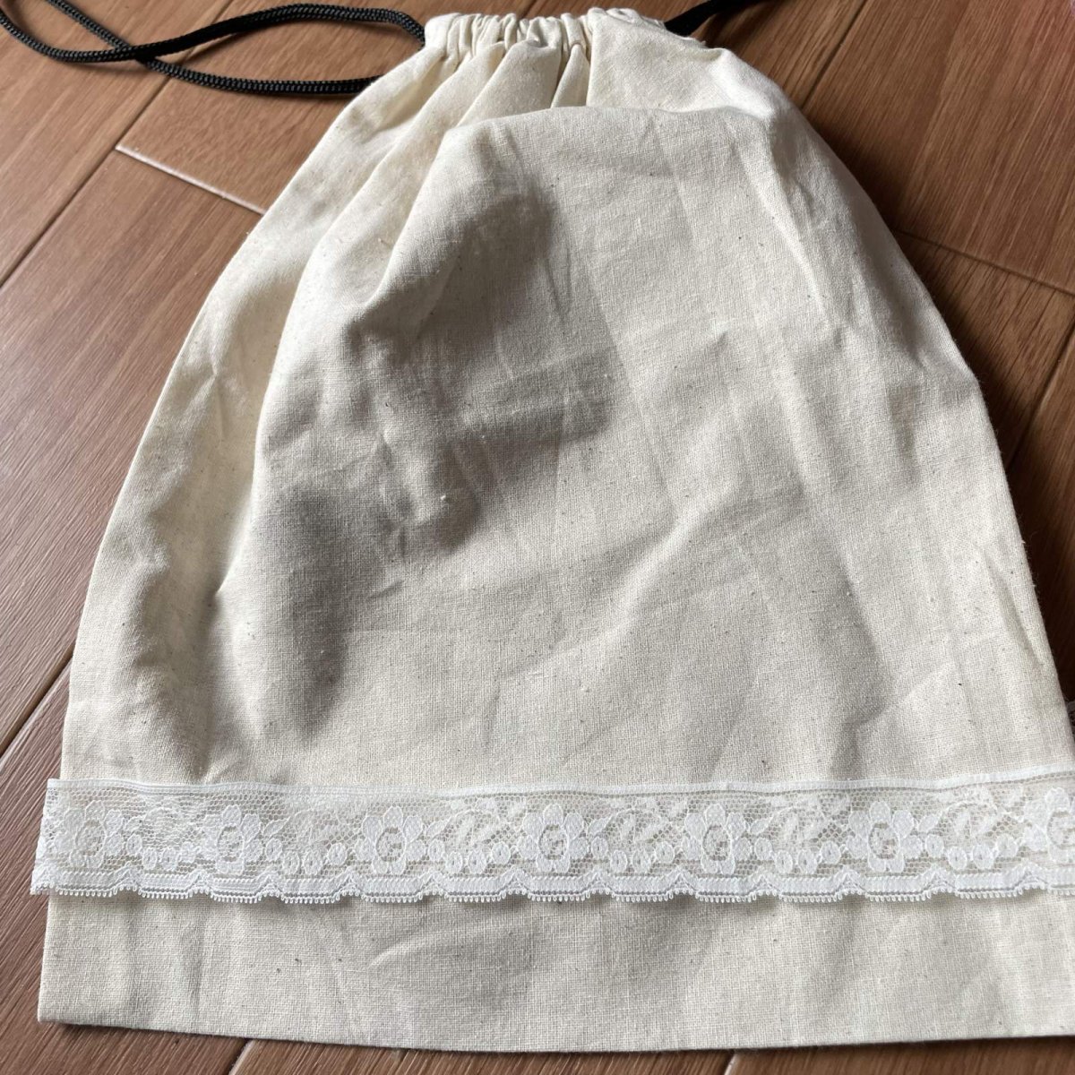 画像5: 【日本製】ラッセルレース　オフホワイト　幅2.6cm可愛い小花柄　 (5)