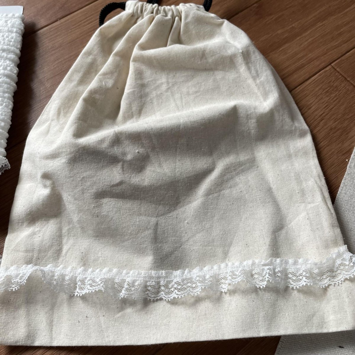 画像3: 【日本製】ラッセルフリルレース オフホワイト 幅1.9cm可愛いドット柄  (3)