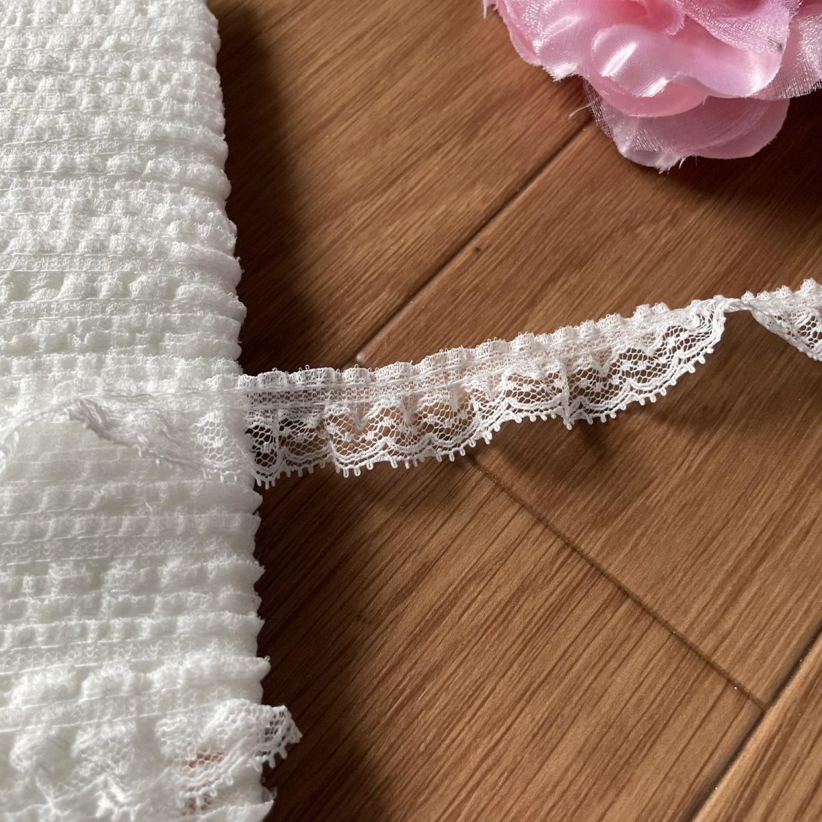 画像4: 【日本製】ラッセルフリルレース オフホワイト 幅1.9cm可愛いドット柄  (4)