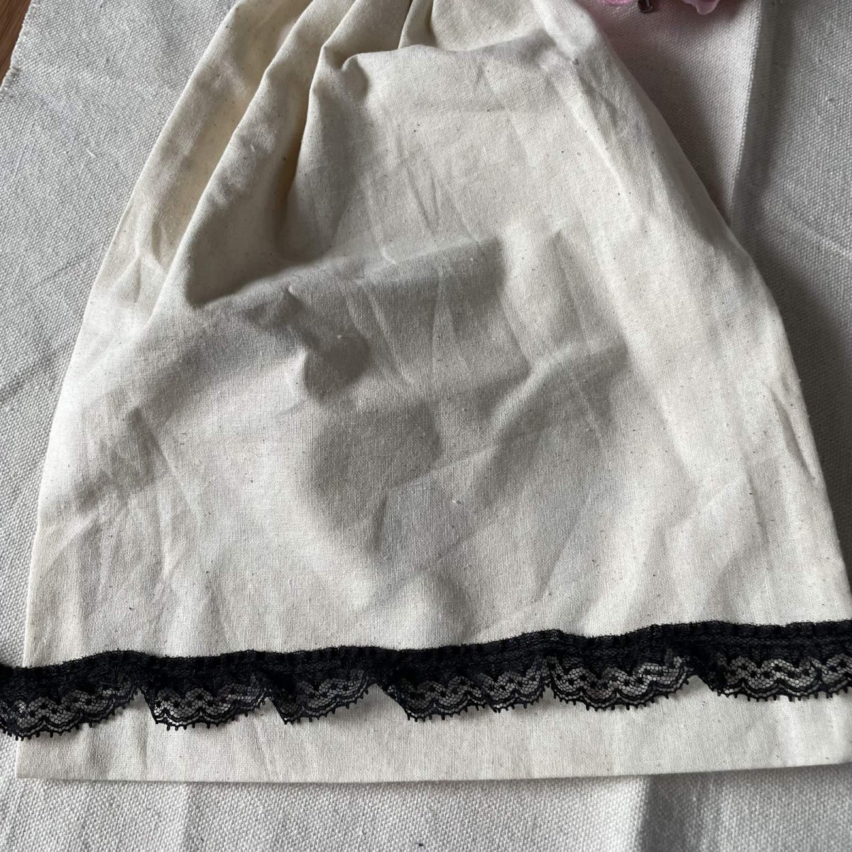 画像4: 【日本製】ラッセルフリルレース　ブラック　幅1.9cm可愛いドット柄　 (4)