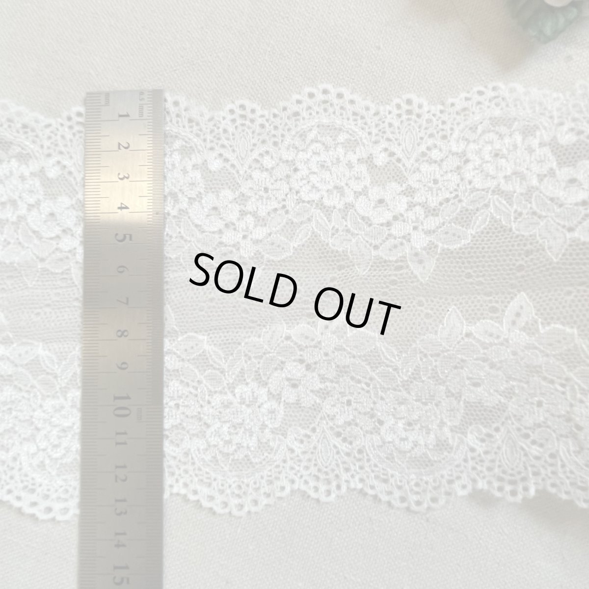 画像3: 【1m130円日本製】幅12.8cm薔薇柄ラッセルストレッチレース　オフホワイト5ｍ　 (3)
