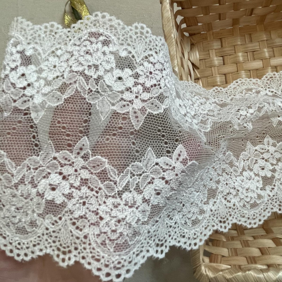 画像5: 【1m130円日本製】幅12.8cm薔薇柄ラッセルストレッチレース オフホワイト5m  (5)