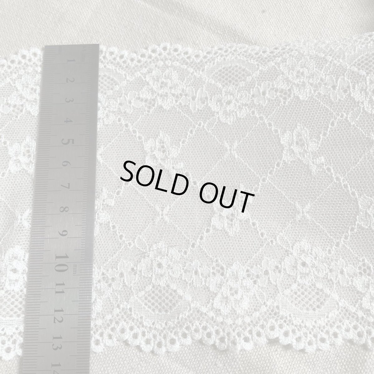 画像3: 【1m130円日本製】幅12.8cm小花柄ラッセルストレッチレース　オフホワイト5ｍ　 (3)