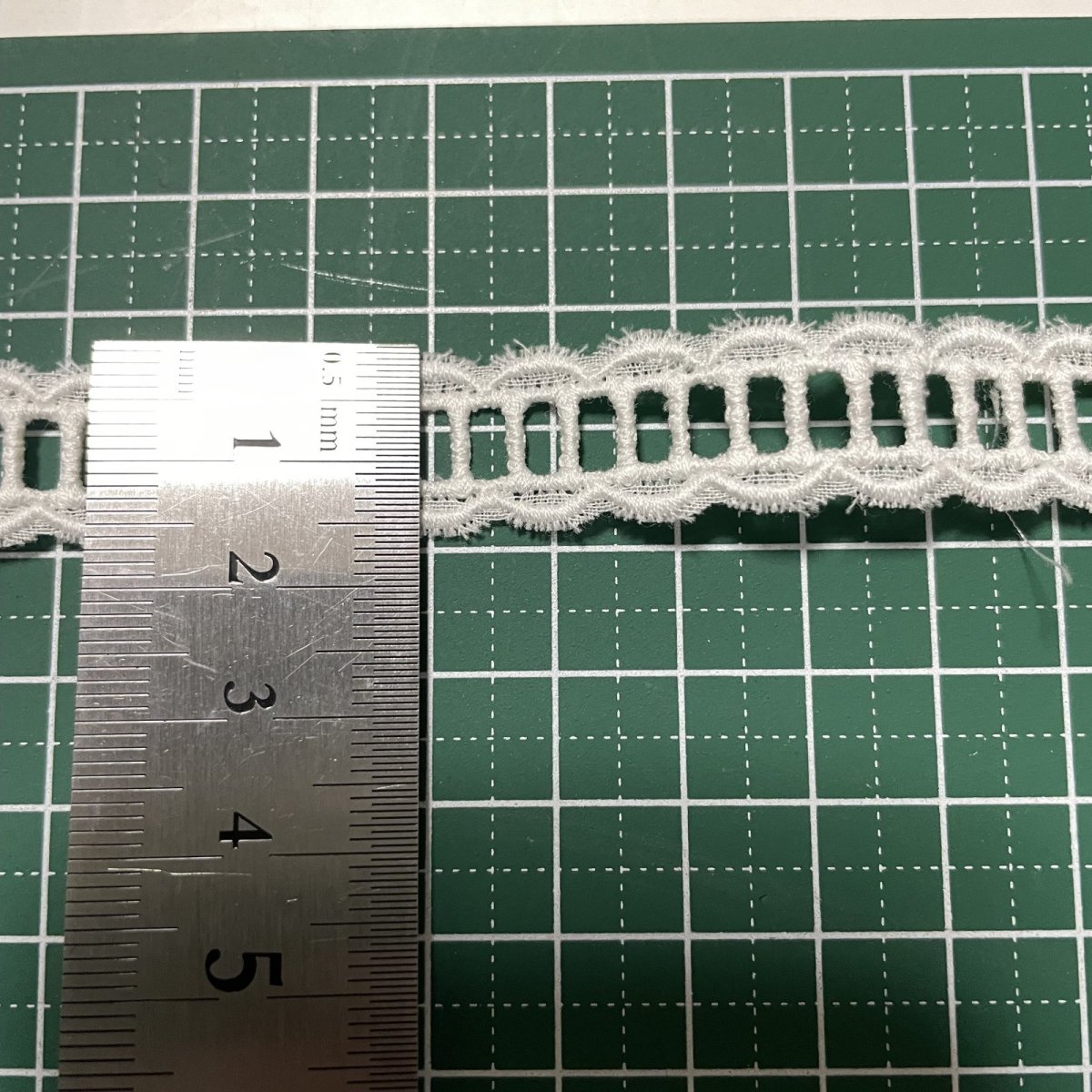 画像2: 【日本製】1100円!　日本製綿レースセット　オフホワイト　約20ｍ (2)