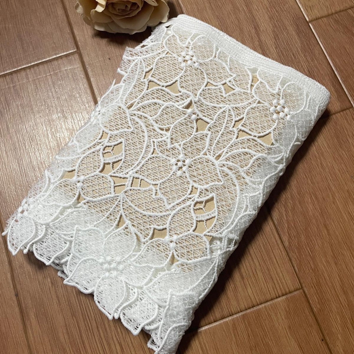 画像5: 【高品質な日本製】ケミカルレース　ユリ風柄　オフホワイト　幅19.5ｃm　約2ｍ　 (5)