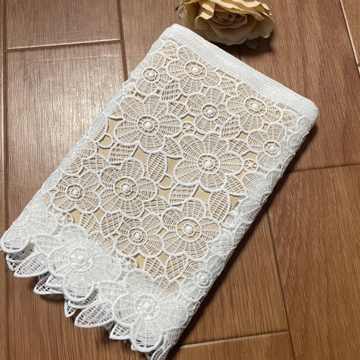 画像5: 【高品質な日本製】ケミカルレース　可愛い花柄　オフホワイト　幅19.5ｃm　約2ｍ　 (5)