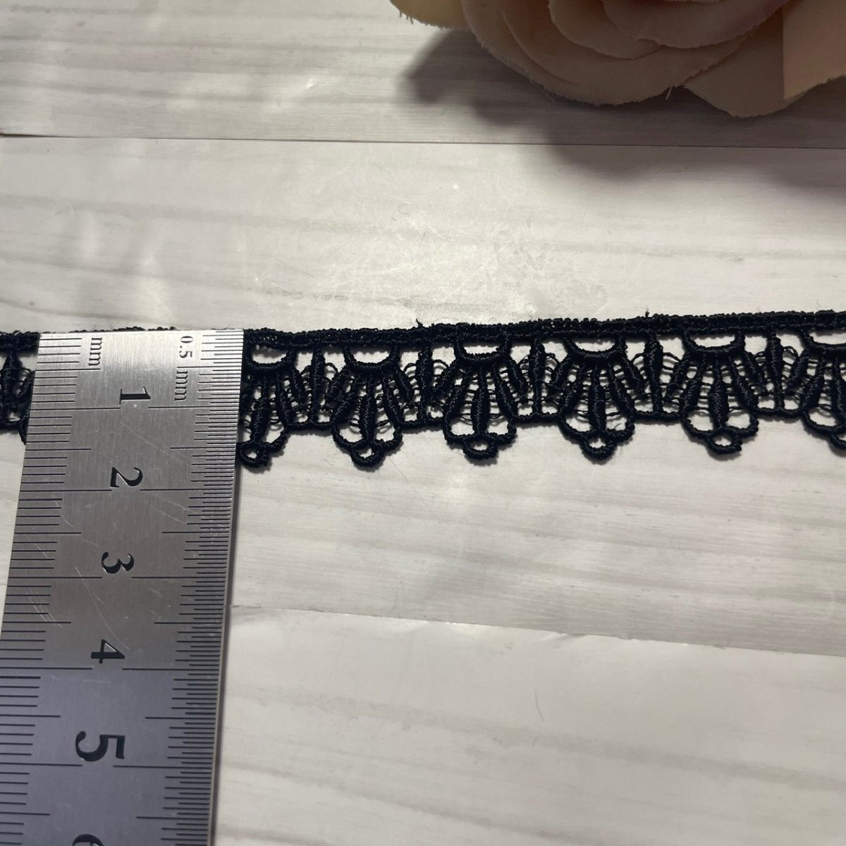 画像3: 【1点限り】ケミカルレース　きれいなスカラ　ブラック　幅1.7ｃm　5ｍ　日本製 (3)